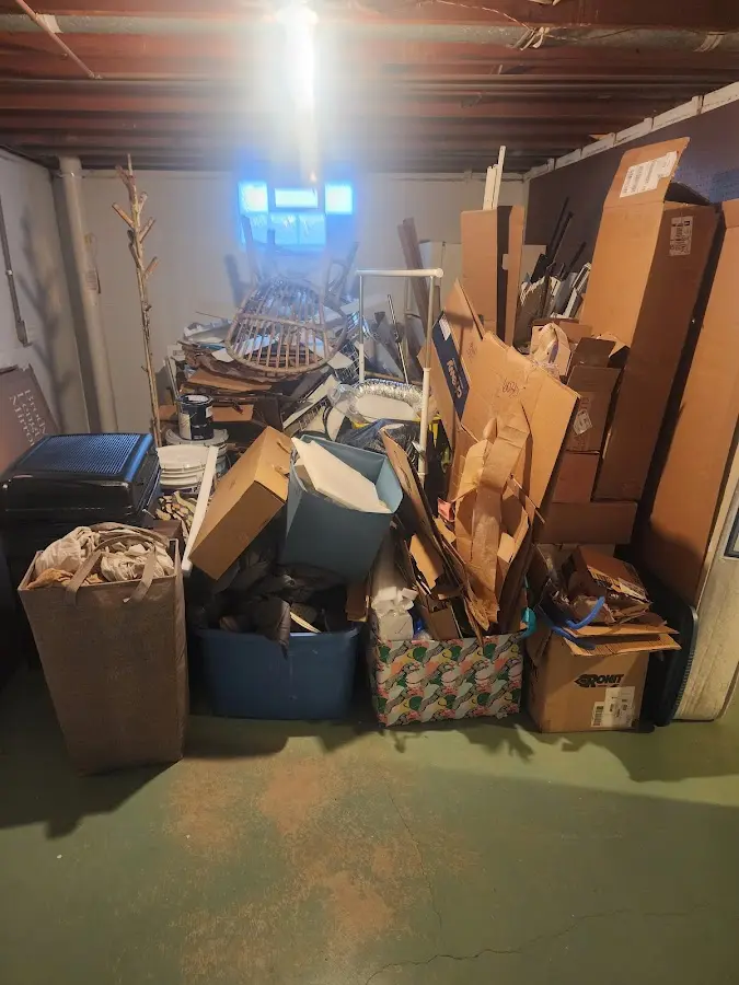 Roll-off dumpster container at job site for Construction Dumpster Rental in Oregon